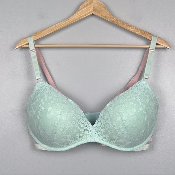Victoria's Secret Other - Victoria’s Secret green & pink floral mesh lace overlay padded no wire bra, 38D.